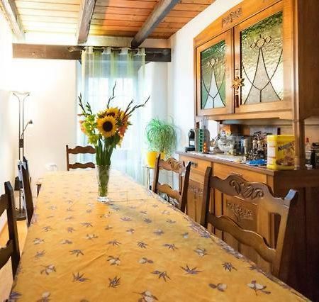 Chambres D'Hotes Chez Pierrot Et Flo Vugelles-La Mothe Экстерьер фото